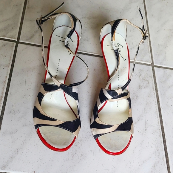 Giuseppe Zanotti black, off white and red zebra print leather heels..size 38.5 - Picture 2 of 6